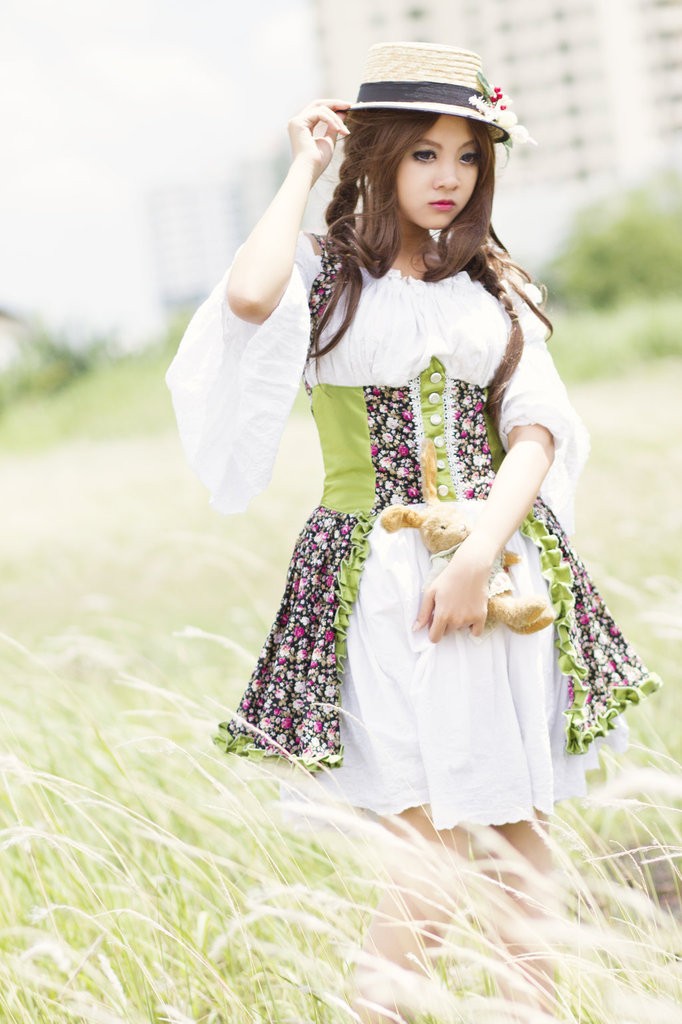 12824a_64a96d43b7a04e6b88332ef753156855_mv2